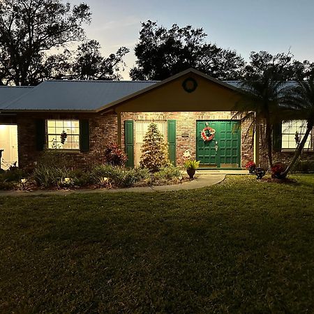 Lake Valrico'S Camelot Court With Heated Pool & Access To Private Lake 外观 照片